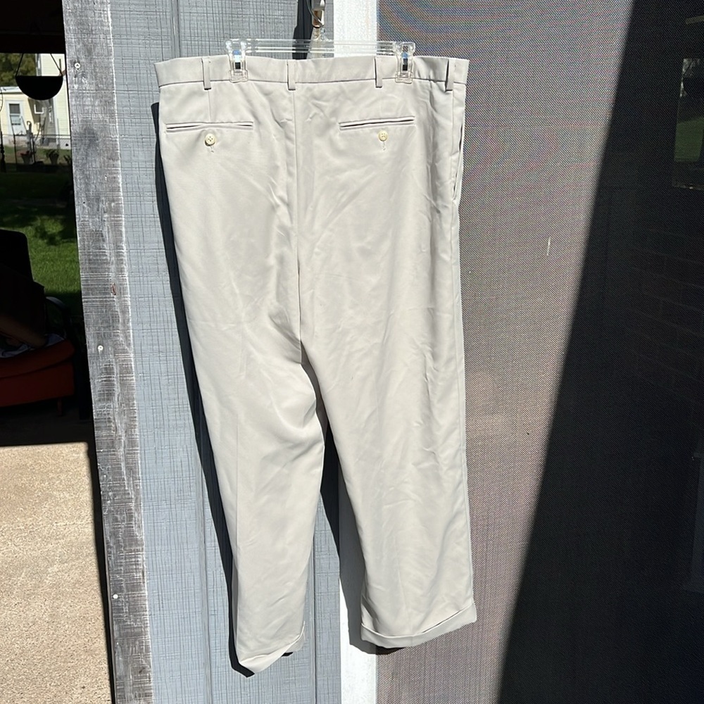 Dress pants - Picture 2 of 5